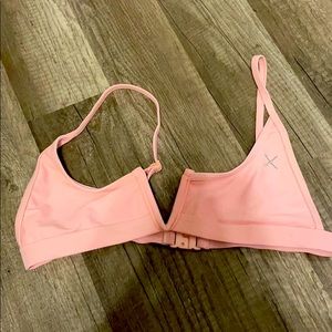 Boutinela v middle bikini top